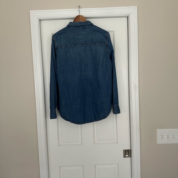 Universal Thread Blue Denim Shirt - Picture 3 of 9